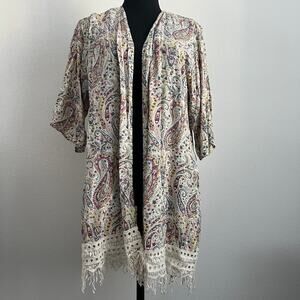 Bobeau Open Front Kimono Shirt Medium Paisley Short Sleeve Boho Beachy Flaw